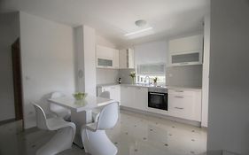 Apartment Matea